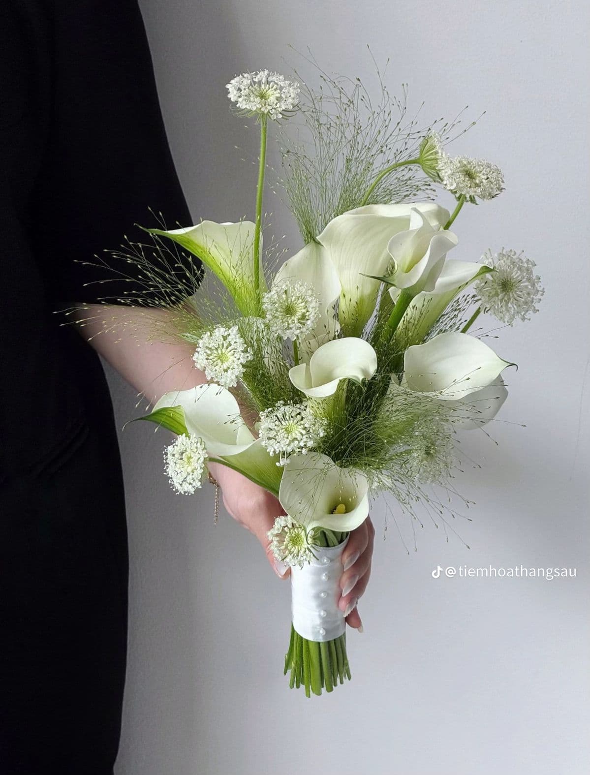 Hoa Cầm Tay Cô Dâu